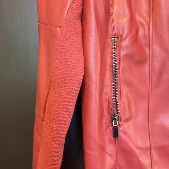 Faux Leather Jacket Wine Colour size S - Picture 2 of 4